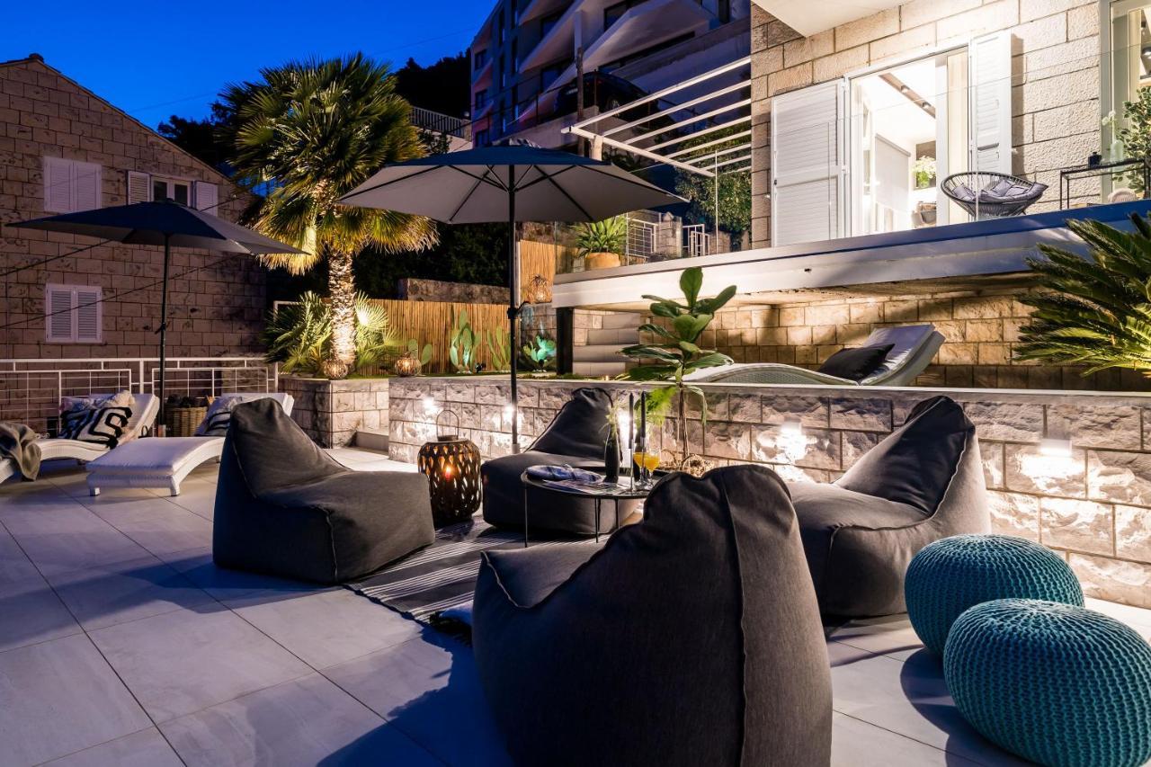 Gorgeous Ground Floor W/ Minipool & Patio Appartement Dubrovnik Buitenkant foto