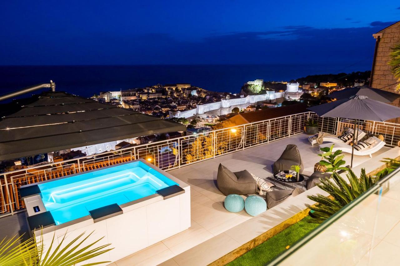 Gorgeous Ground Floor W/ Minipool & Patio Appartement Dubrovnik Buitenkant foto
